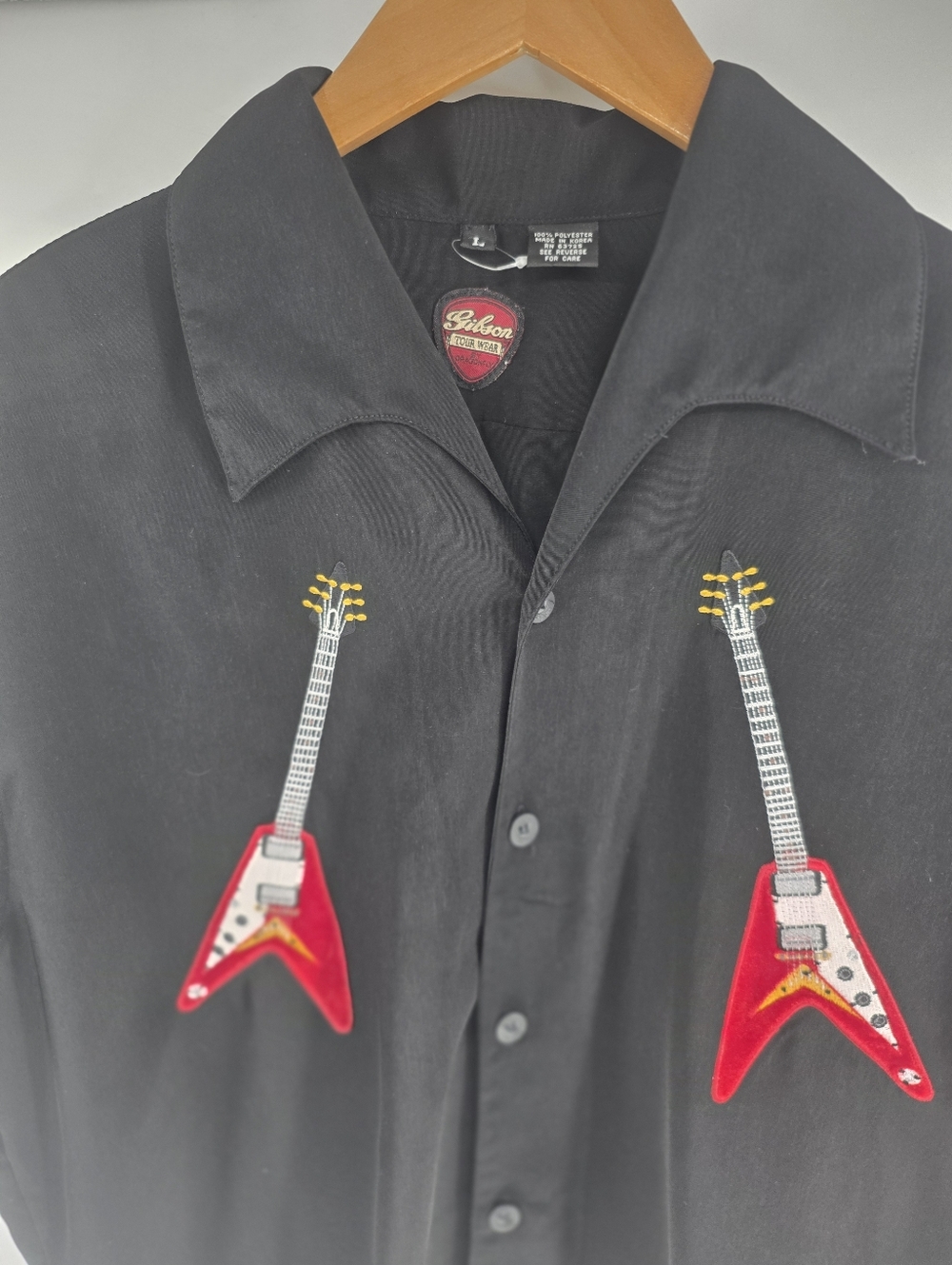 Gibson Guitar Tour Wear Shirt  Dragonfly Zebra Embroidered Guitars Men's L NWOT